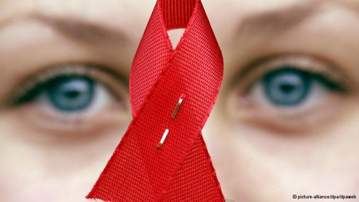 Παγκόσμια Ημέρα Κατά του AIDS 2013 Έφηβοι και HIV, socialpolicy.gr