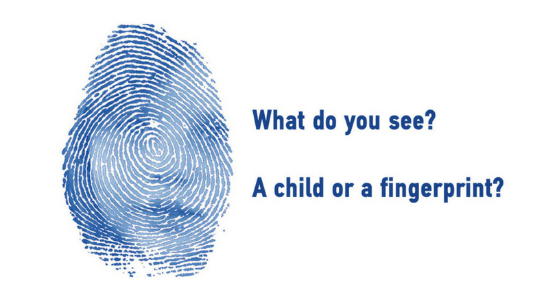 Η χρήση εξαναγκαστικών μέτρων για τη λήψη δακτυλικών αποτυπωμάτων παιδιών που χρήζουν προστασίας δεν μπορεί να γίνει αποδεκτή