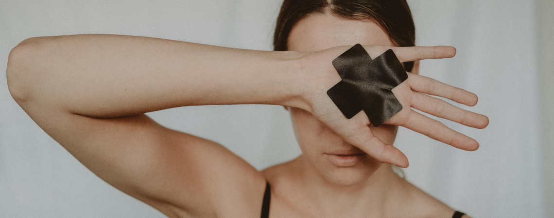 Κάλεσμα για χαρακτηρισμό της έμφυλης βίας ως έγκλημα σύμφωνα με το ευρωπαϊκό δίκαιο