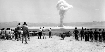 Χρειαζόμαστε περισσότερη ανθρωπιά, όχι πυρηνικά